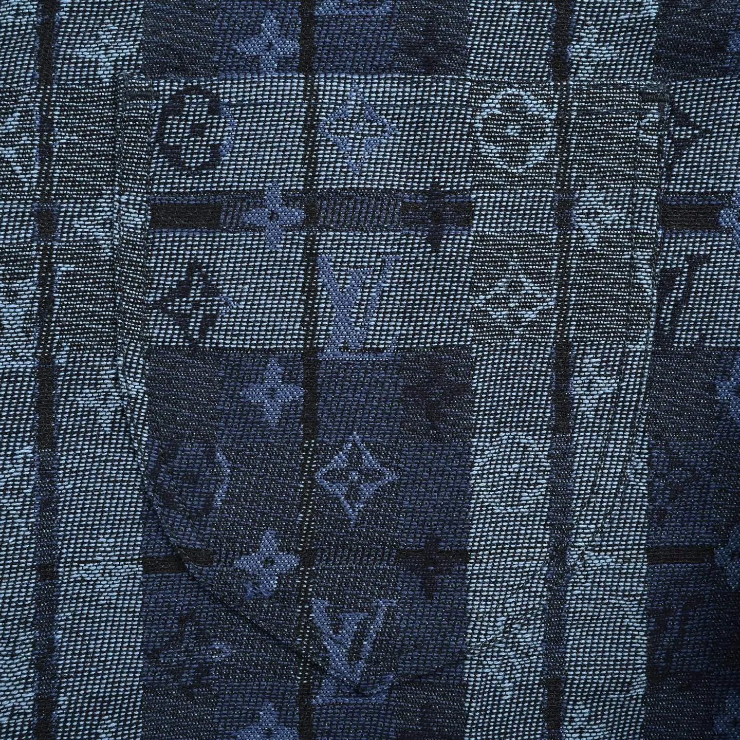 Louis Vuitton/ Blue